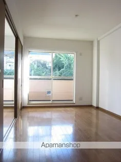 ソシアサニーヒルⅡ【33号室】の居間