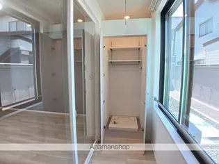 フルール・ド・ヴィオレット【1階】の内装