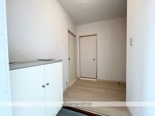 フレグランスA【103号室】の玄関