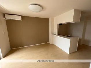 エスポワールK【1階】の居間