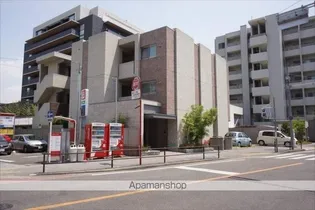 マルーン白壁【3階】の外観