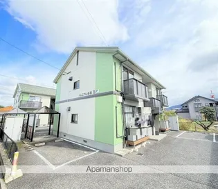 ミレニアム吉澤 A B棟【1階】の外観