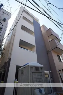 アルバ新宿【3階】の外観
