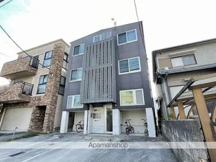 デビュタハウスの画像