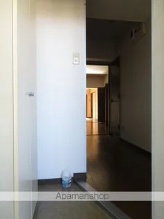 小田原ウェルコート【5階】の玄関