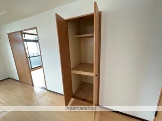 オリンピアE【3階】の内装