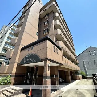 セントラルウイング【2階】の外観