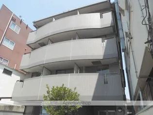 エスティーコートの画像