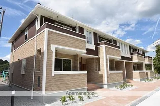 ヴィラ・コンフォール B【2階】の外観