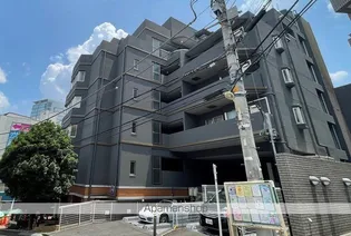 パークアクシス明治神宮前【4階】の外観