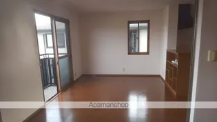 エルフローラ B棟【201号室】の居間