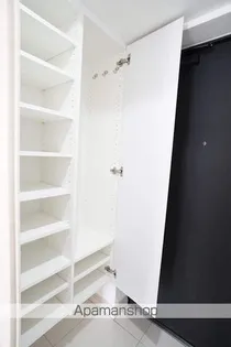 メインステージ三ノ輪WEST【703号室号室】の玄関