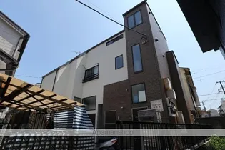 プラティーク南蒲田【1階】の外観