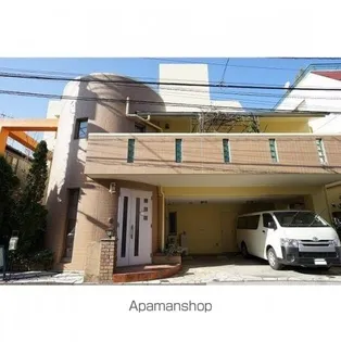 セラペイア【2階】の外観