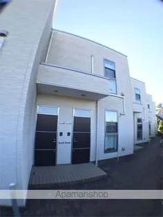 東京都世田谷区喜多見4丁目【タウンハウス】の外観