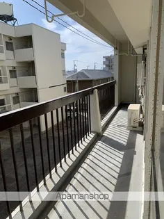 ヴィラナリー観音寺2号棟【303号室】の内装