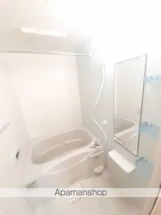 PINE BREEZE壱番館【1階】の風呂