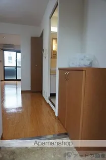 フォブール一色Ⅲ【301号室】の玄関