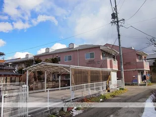 レジデンス城【B5号室】の外観