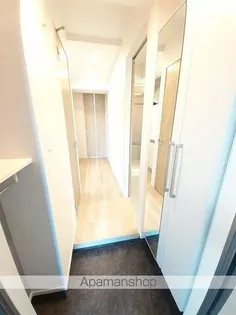 シャモット【1階】の玄関