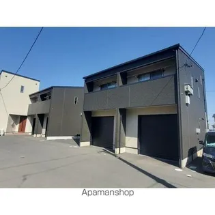 静岡県浜松市中央区上島7丁目【テラスハウス】の外観