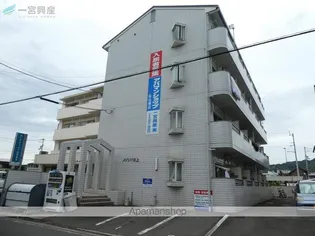 メゾンド井上【4階】の外観