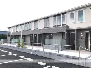 ラ・ドゥース・シャルールⅡ【1階】の外観