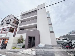 ユニヴァリィ ルークス【2階】の外観