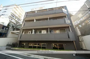 クイーンズ代々木【4階】の外観