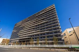 ロイヤルパークス有明【12階】の外観