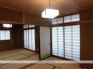 赤富士マンション【202号室】の居間