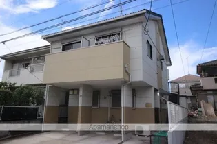 ファーストプレイス【2階】の外観