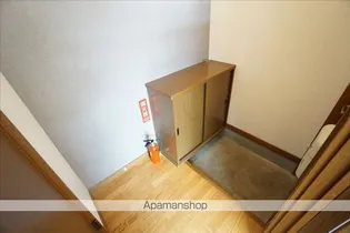 グランディール15【1階】の玄関