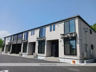 ヴィ・メゾン西軽井沢 B【1階】の外観