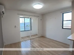 フルール・ド・ヴィオレット【2階】の居間