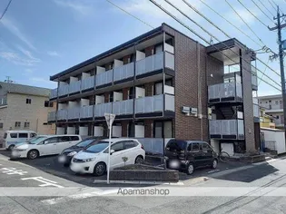 レオパレスCOZY FLATS【1階】の外観