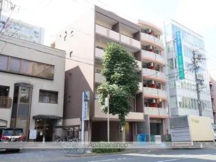 ウイステリア【5階】の外観