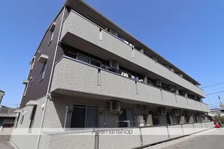 フトゥーロ【2階】の外観