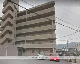 カーナ西田の画像