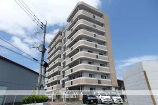 カスティール東郷の画像