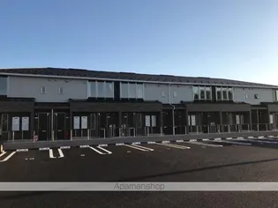 マムフィールド【102号室】の外観