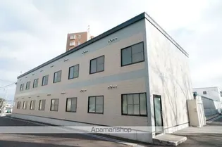 レオパレスパインツリーの画像