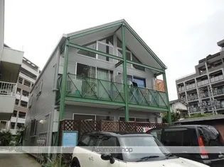 ブルーツリーフラッツの画像