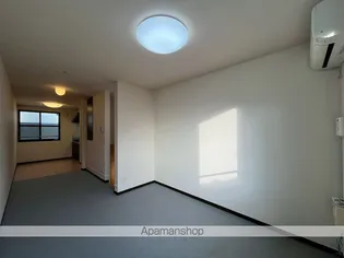 レオネクストコッリーナみなみ野【1階】の内装