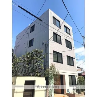 東京都中野区中野1丁目【マンション】の外観