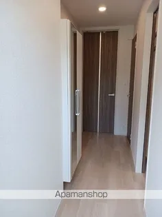 レヴェリ Ⅰ【1階】の玄関