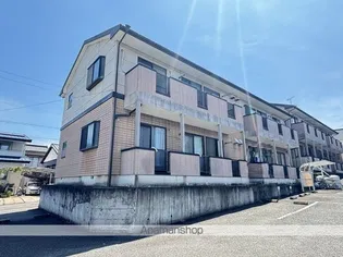 ラ ファミーユ IIIの画像