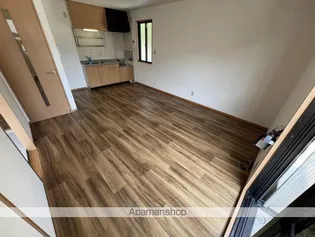 サニー神宮の森【1階】の内装