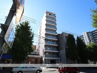 コート新栄【8階】の外観