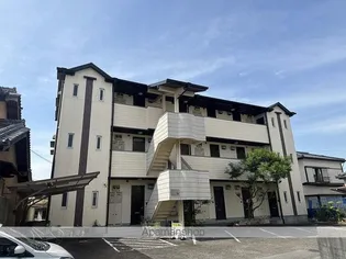 ラパンISHITATEの画像